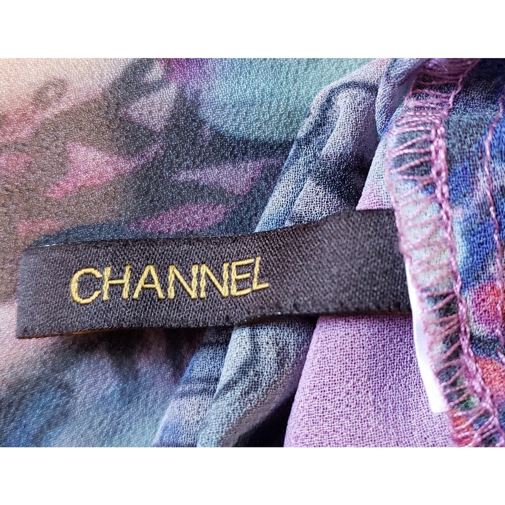 Jean's by Buffalo size medium purple floral print button up blouse - Picture 7 of 7